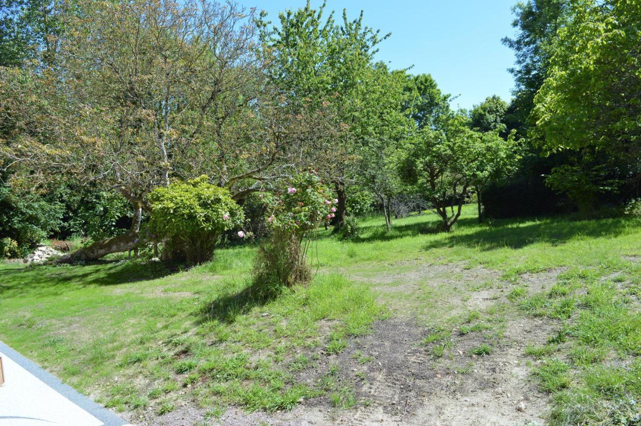Maison typique - Très grand jardin - 7km de la mer Fontaine-Henry Esterno foto